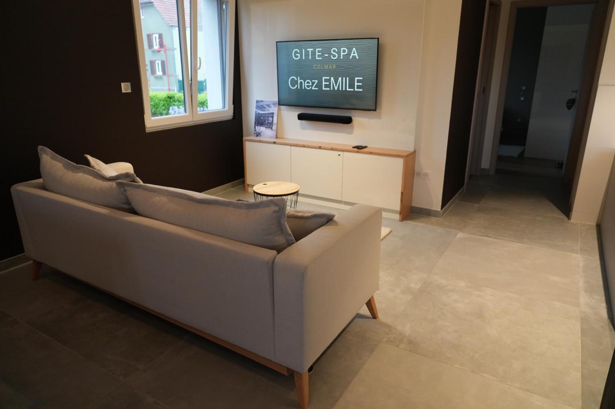 Gite Spa L'Atelier Emile - Spa Privatif - 5 Min Colmar Sainte-Croix-en-Plaine Room photo